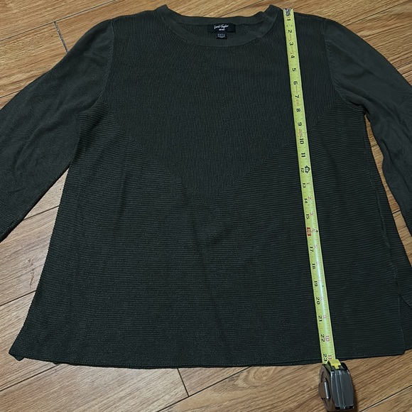 Lord & Taylor Petite Lightweight Sweater - Picture 3 of 8